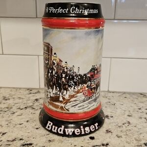 Budweiser 1992 A Perfect Christmas 7in Tall Holiday Stein Horse & Wagon